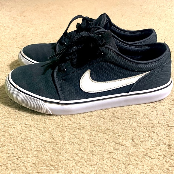 Nike Other - Nike Toki Low Black White Canvas Sneakers Shoes